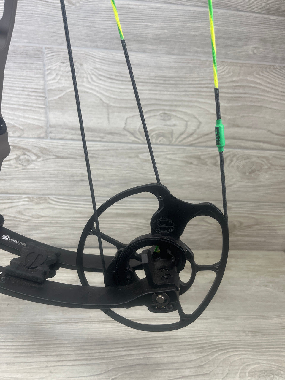 used Elite Omnia Right Hand 65lb sienna brown