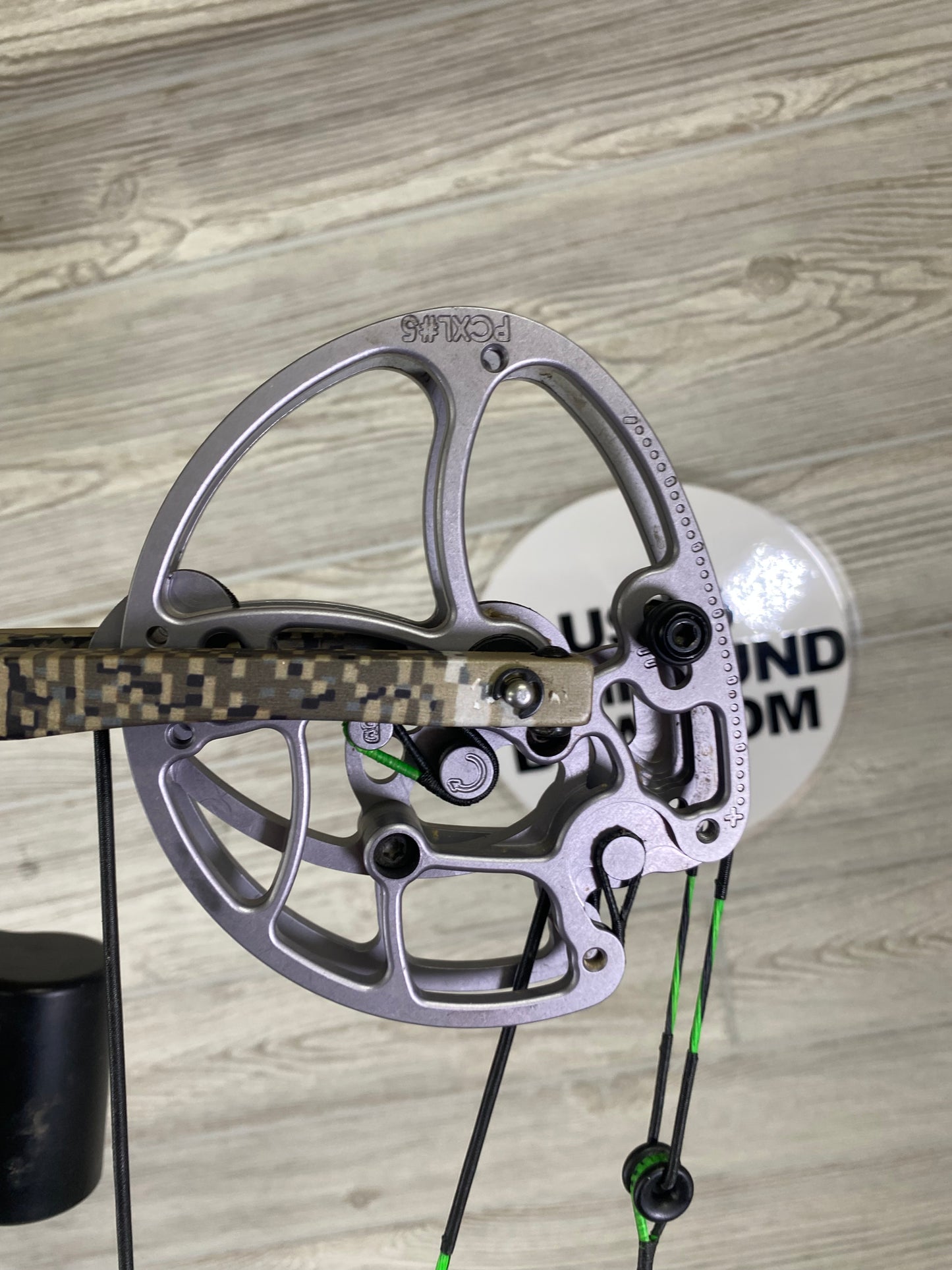 Used Prime Ion RH 28" 50-60# PKG