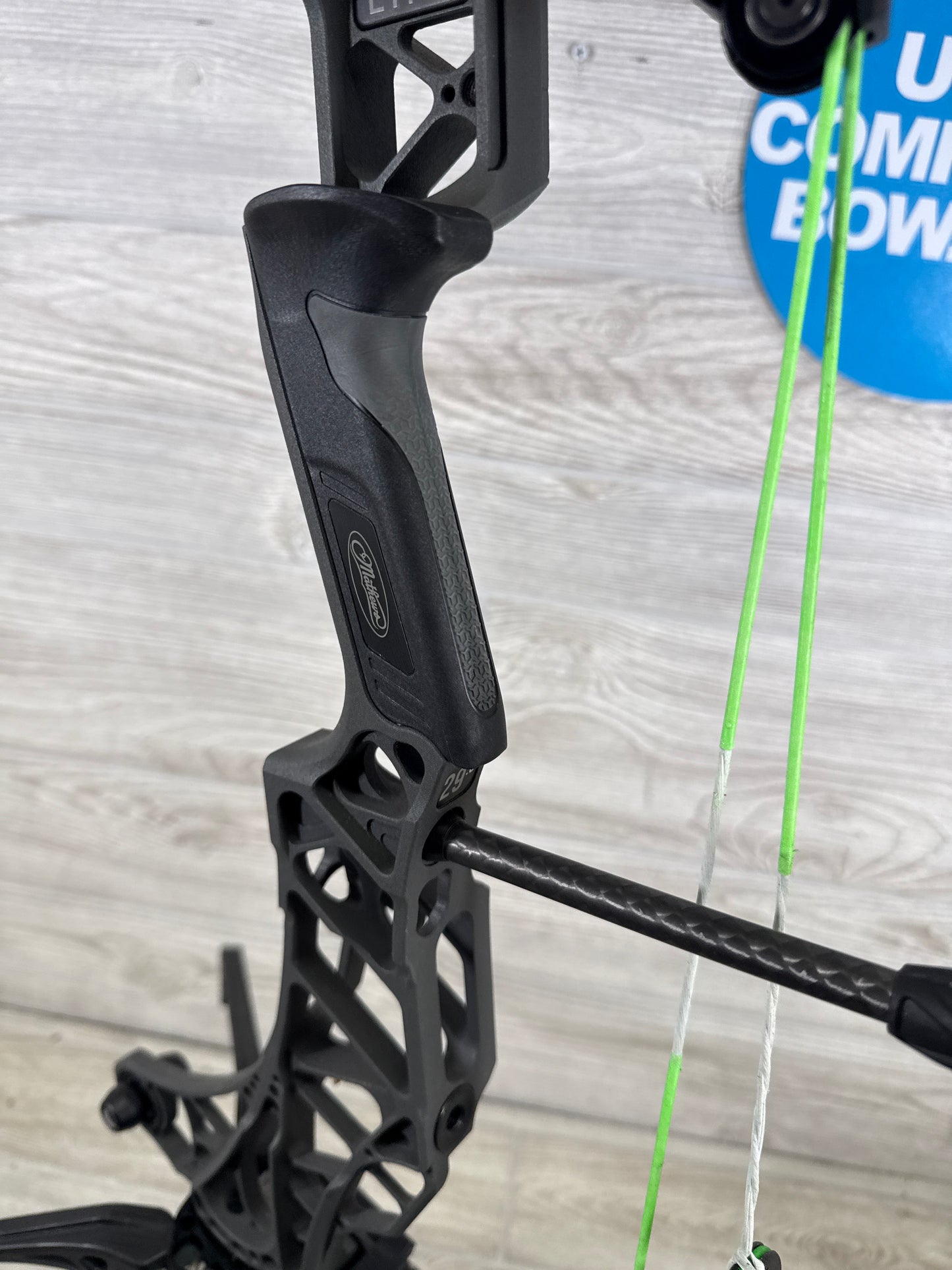 Used Mathews Lift X 29.5 Right Hand Shale with kuiu limbs
