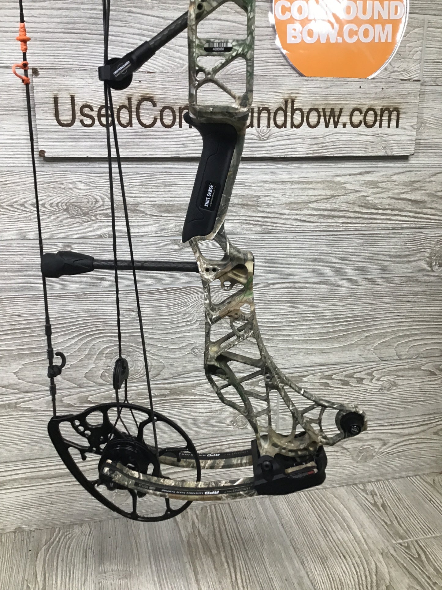 Used Mathews Lift 29.5 RH Realtree Edge