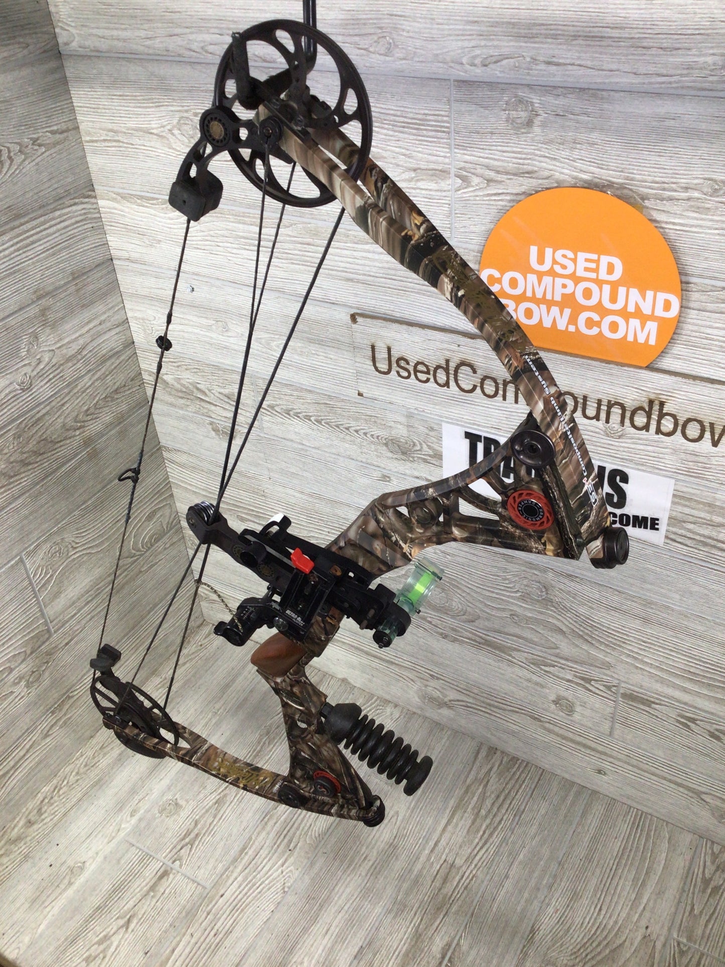 Mathews DXT right hand hunt ready package 60-70# 28.5