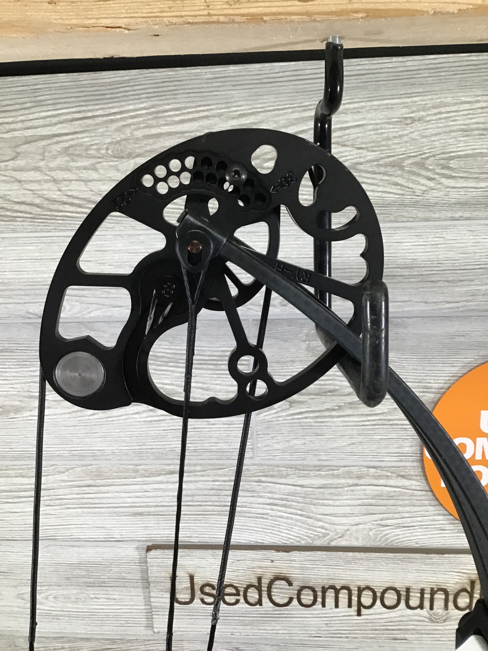 NEW Genesis X WON Left Handed White 70lb Max