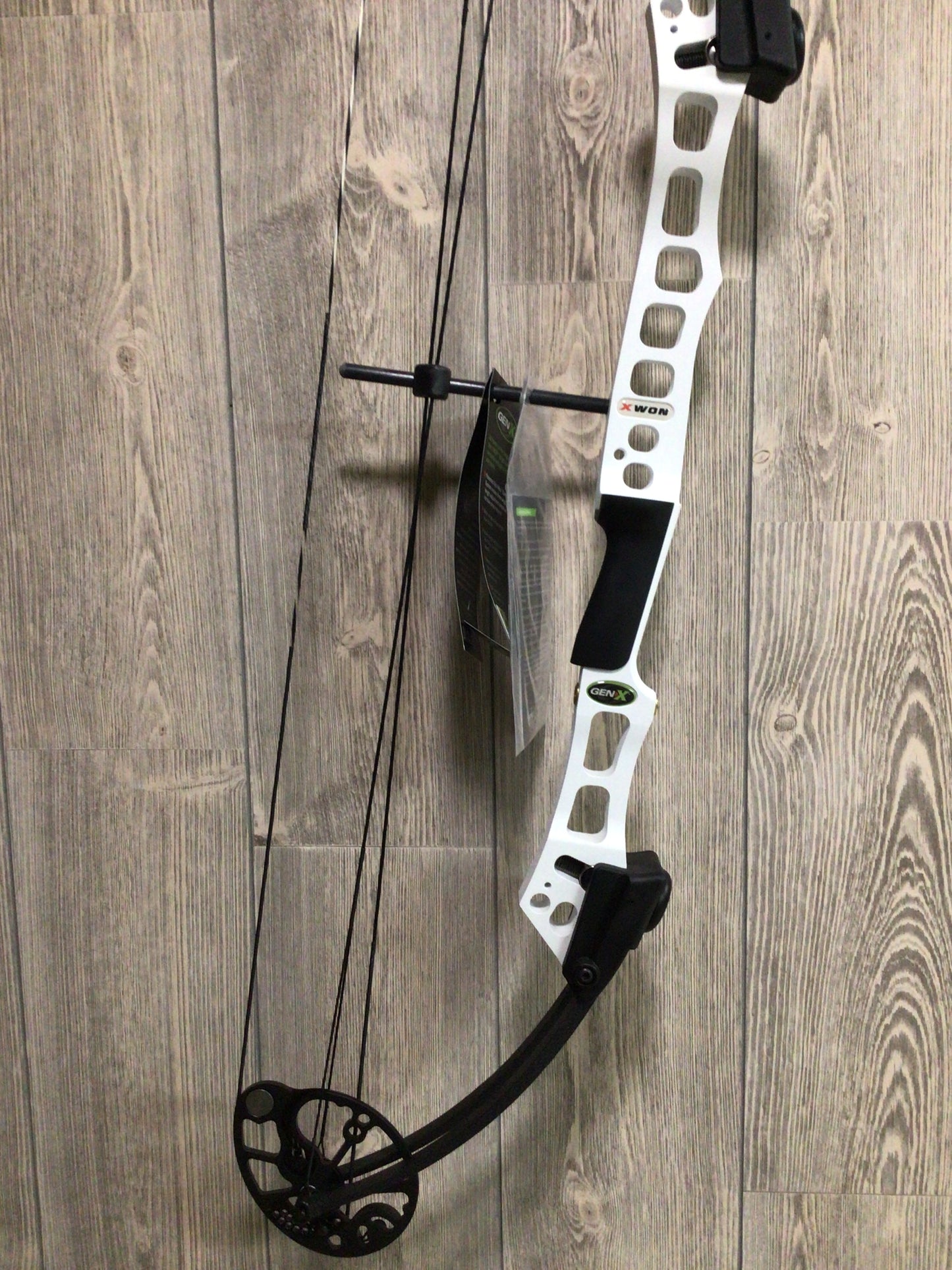 Genesis Left Handed Gen X X Won Bow