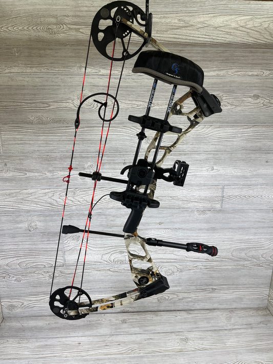 Used Mission Hype DTX Right Hand Camo Bow Pkg