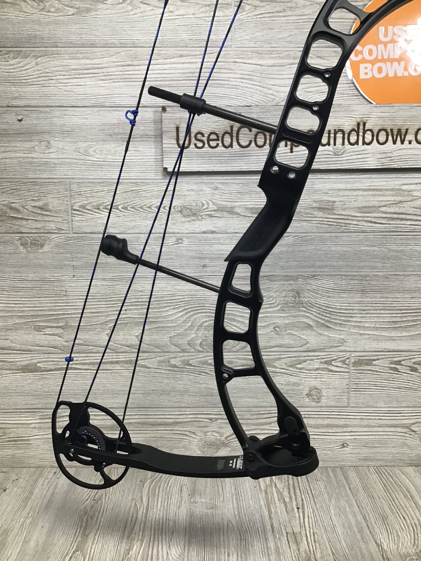 Quest AMP RH 40-70lbs 26.5-31