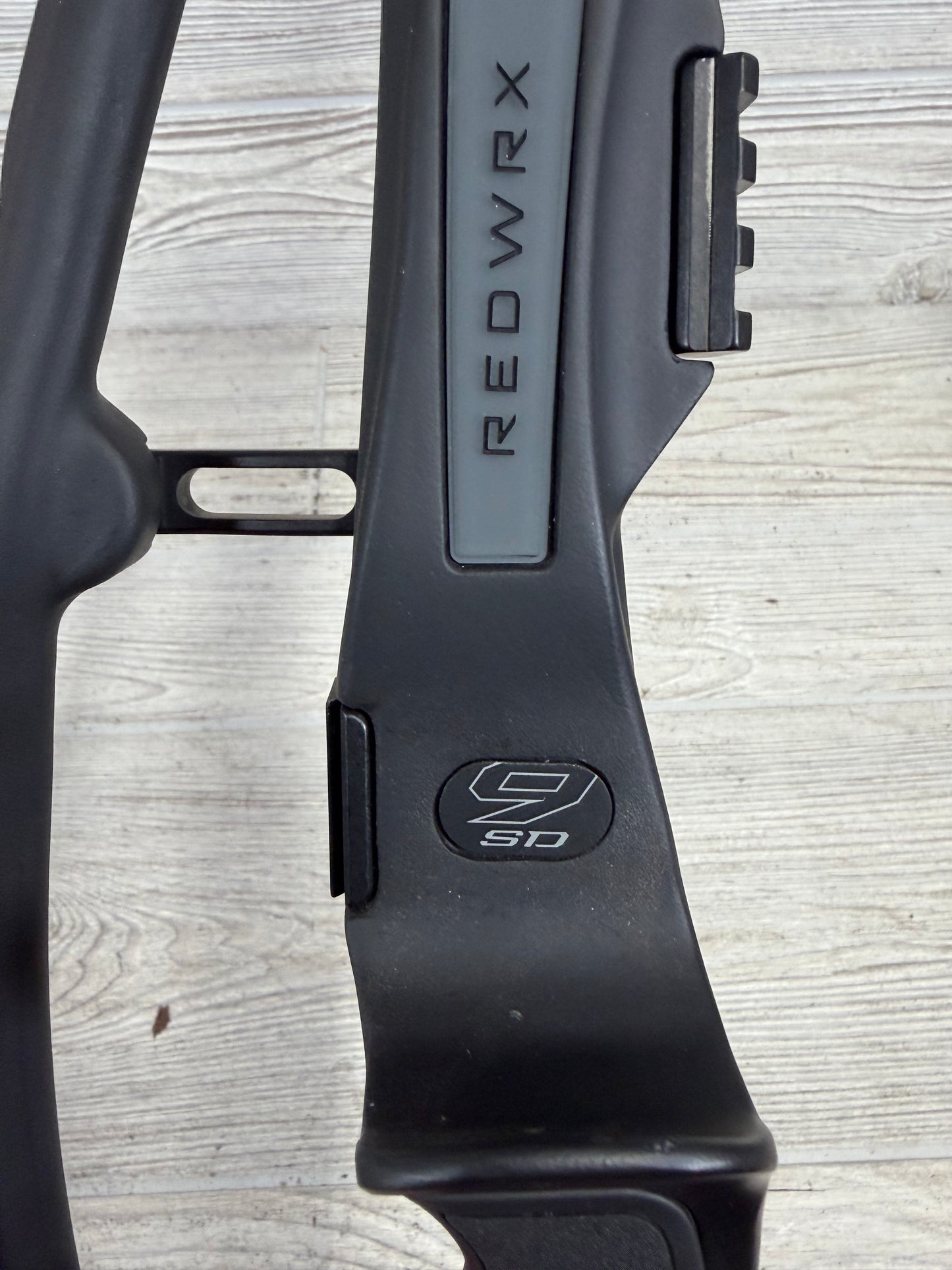 Hoyt RX-9 SD Left Handed 40-50lbs 23"-27" Black Bow