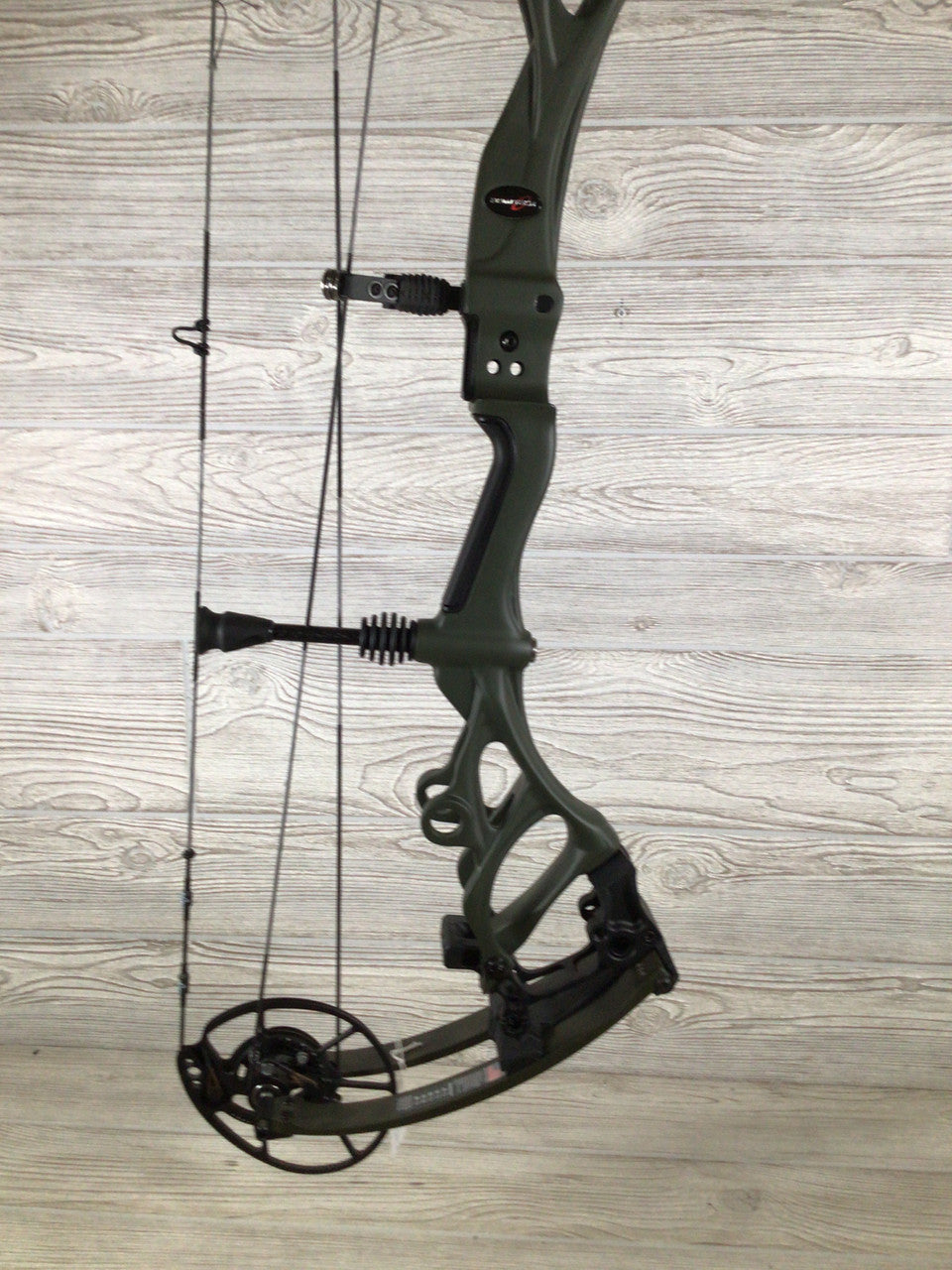 Bowtech Carbon One X 60-70# LH OD Green