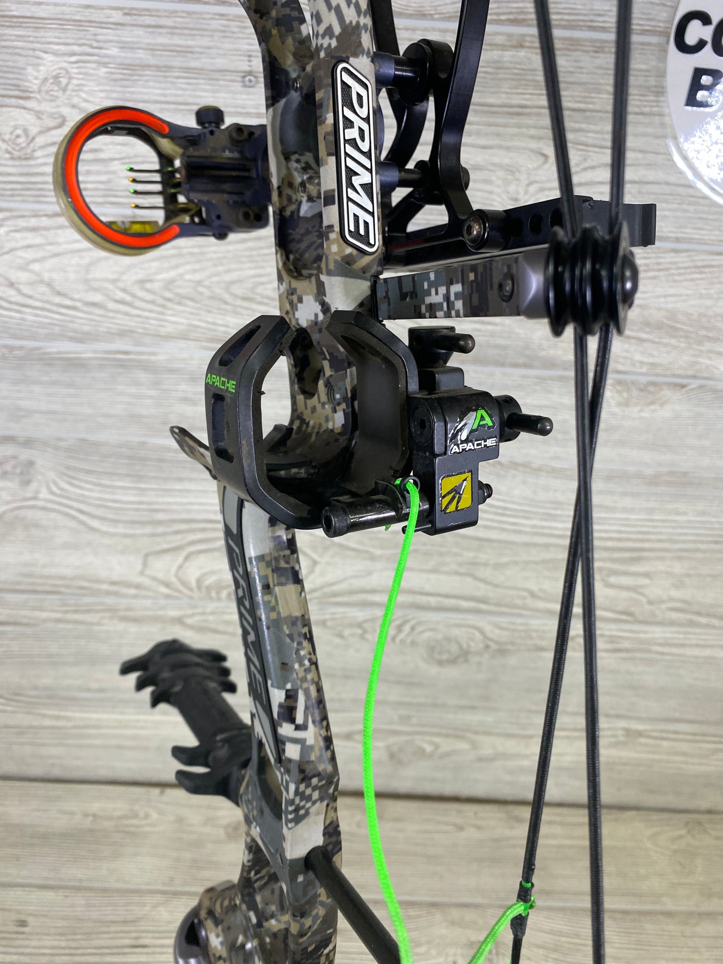 Used Prime Ion RH 28" 50-60# PKG