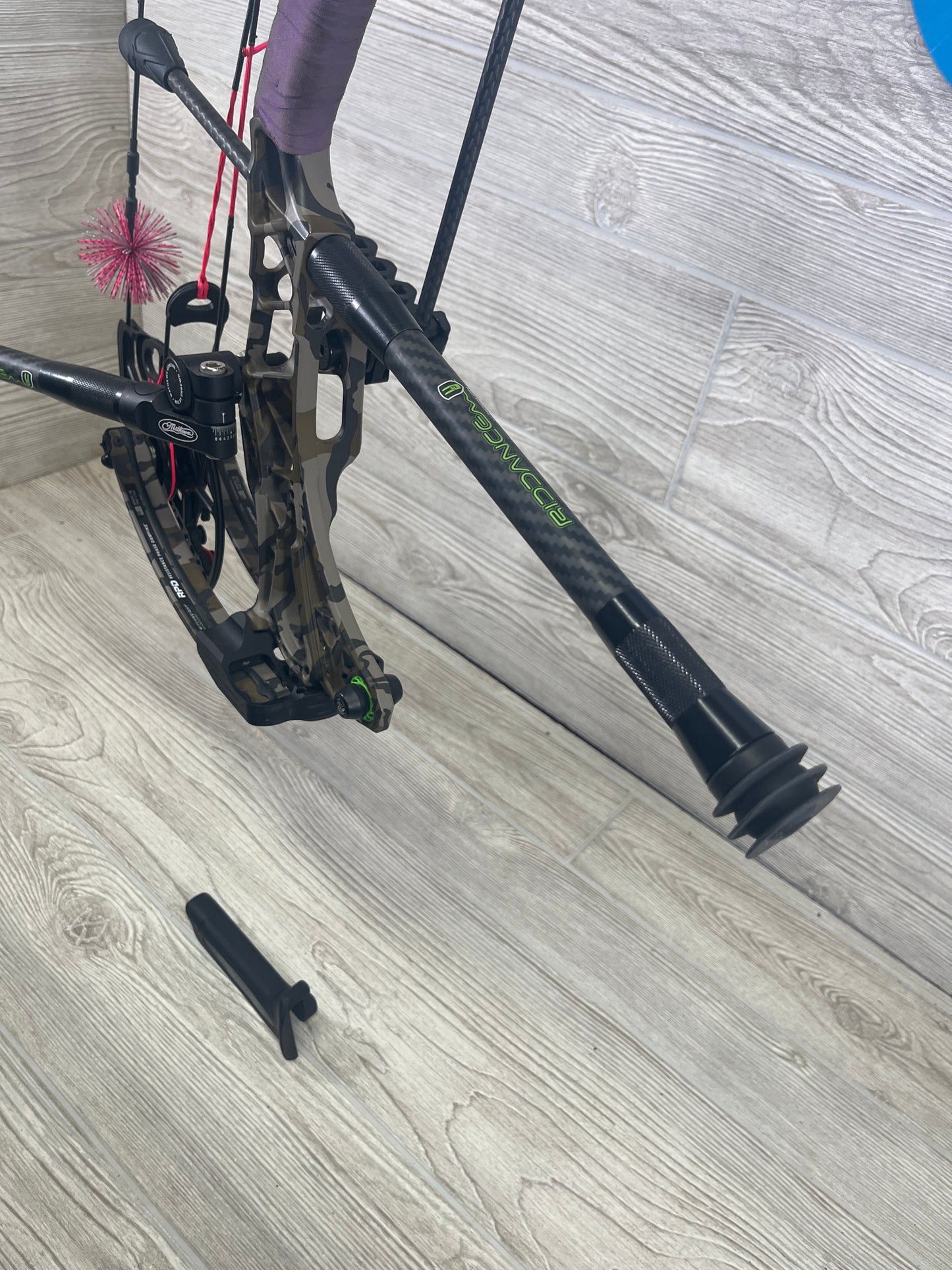Mathews Lift 29.5 Left Handed Bow bottomlands package