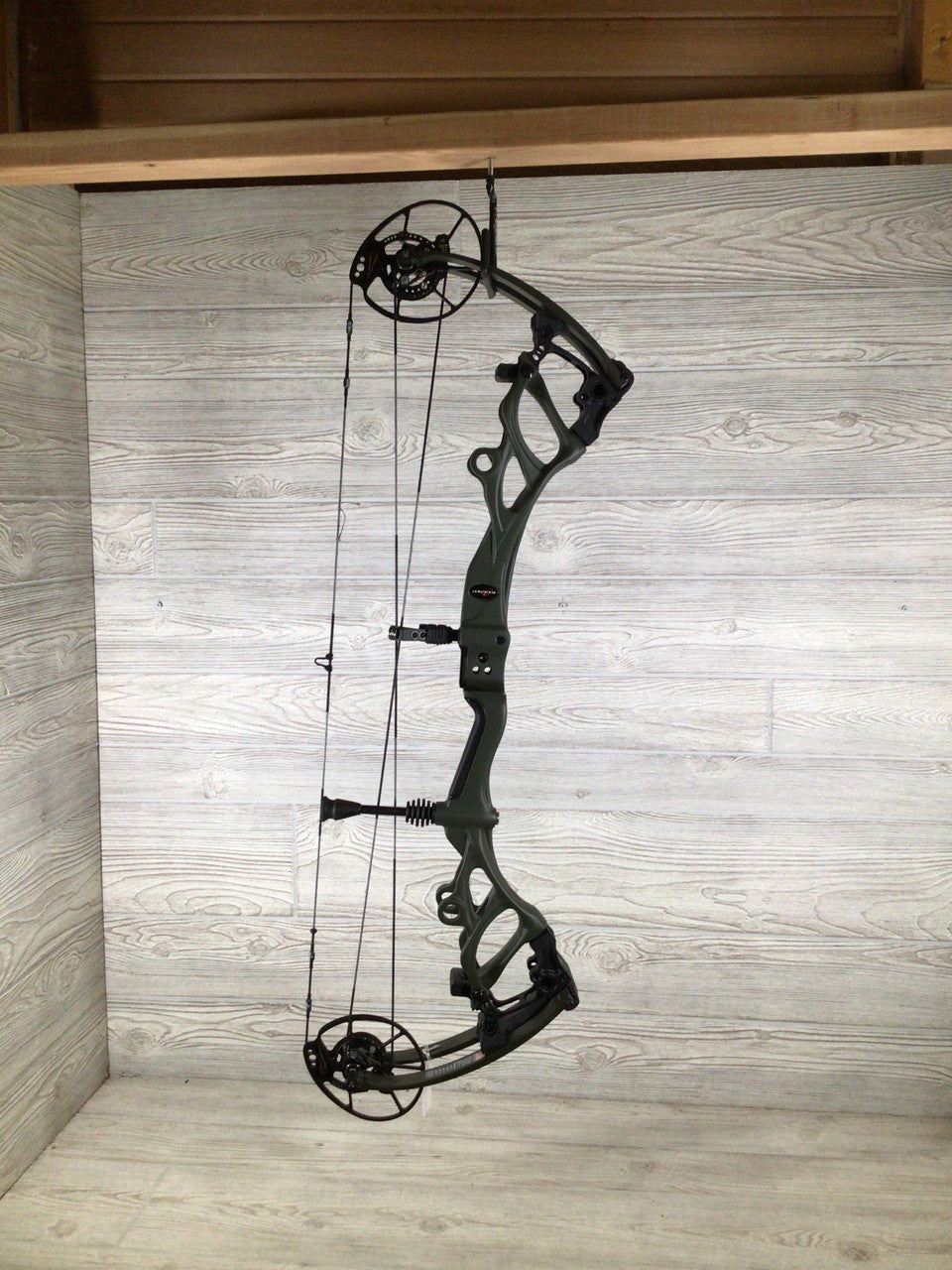 Bowtech Carbon One X 60-70# LH OD Green