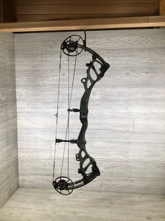 Bowtech Carbon One X 60-70# LH OD Green