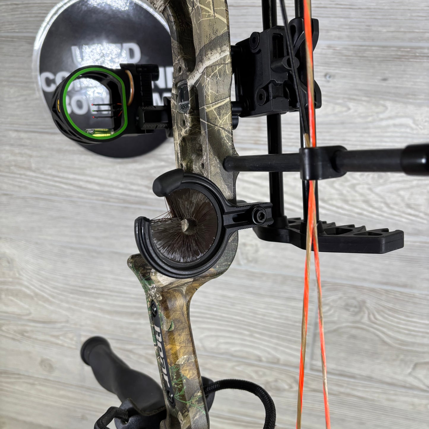 Bear Species LD Right Handed Bow Pkg