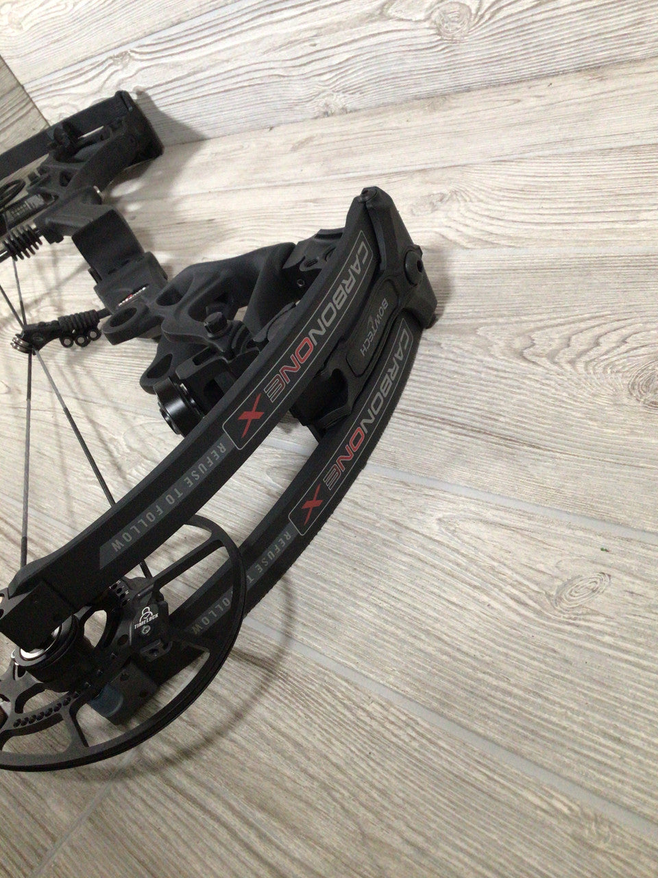 Bowtech Carbon One X 60-70# RH Black