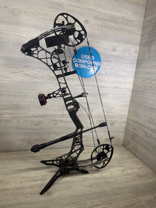 Mathews VXR 28 28" 70lb Stone Riser/Elevated II Limbs Bow Pkg