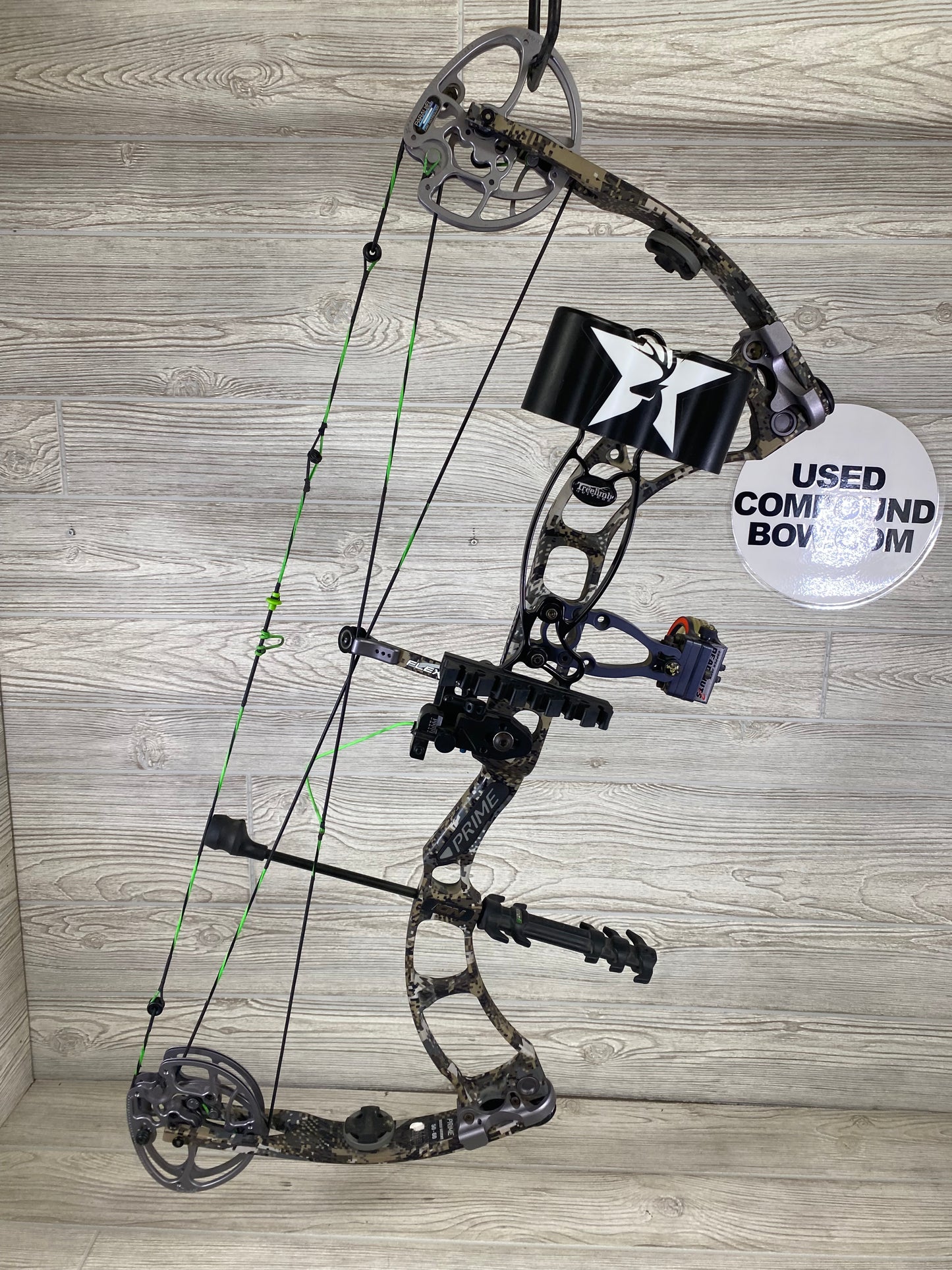 Used Prime Ion RH 28" 50-60# PKG