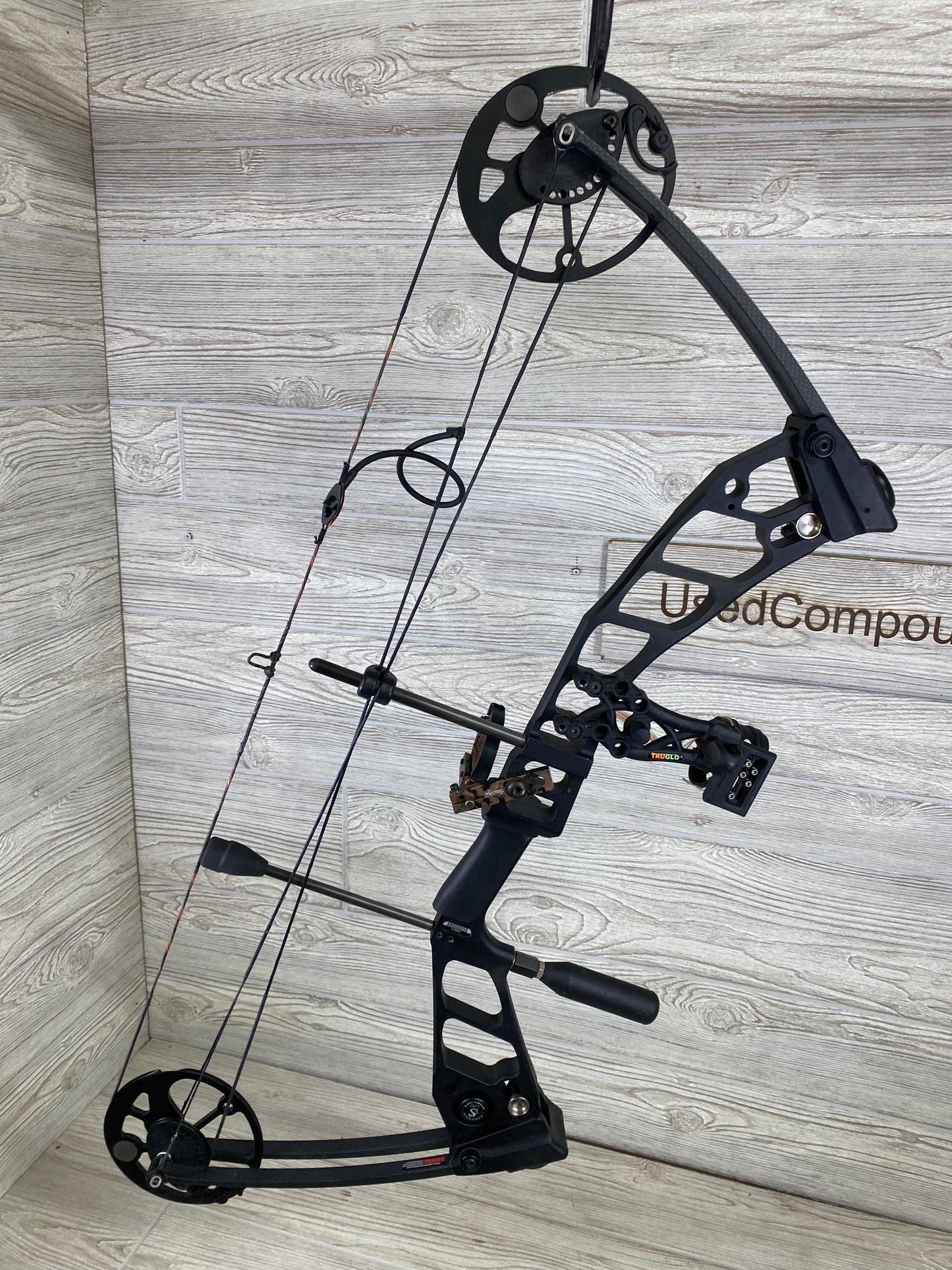Used Mission Hype DTX Right Hand Black Bow Pkg