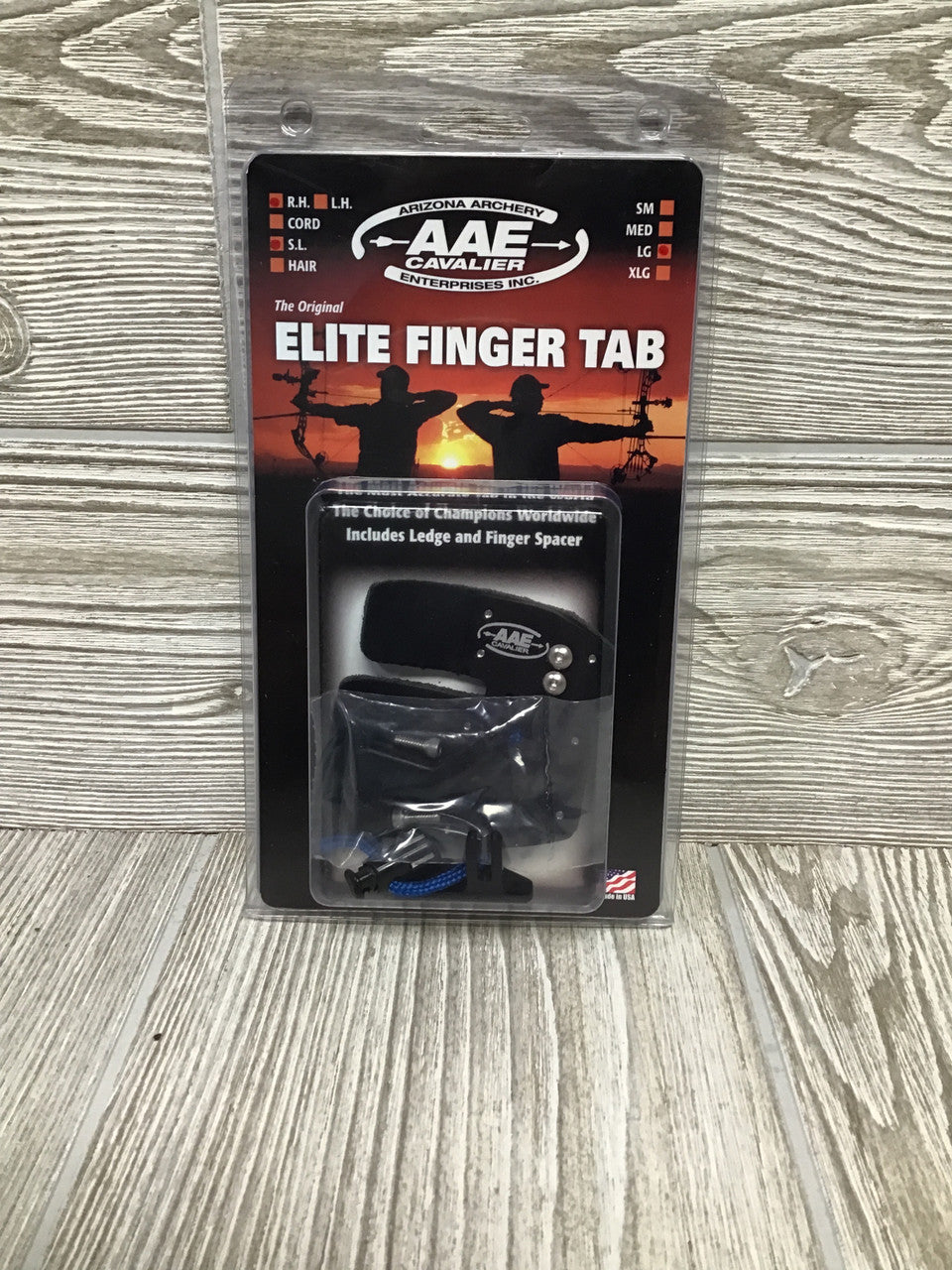 AAE Cavalier Elite Finger Tab RH-S.L.- Large