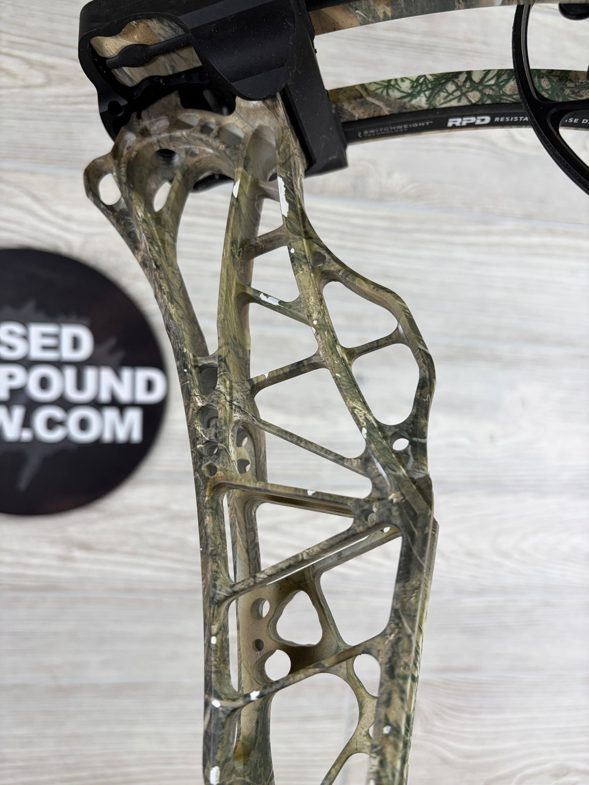 Used Mathews Lift 29.5 Right Handed RealTree Camo