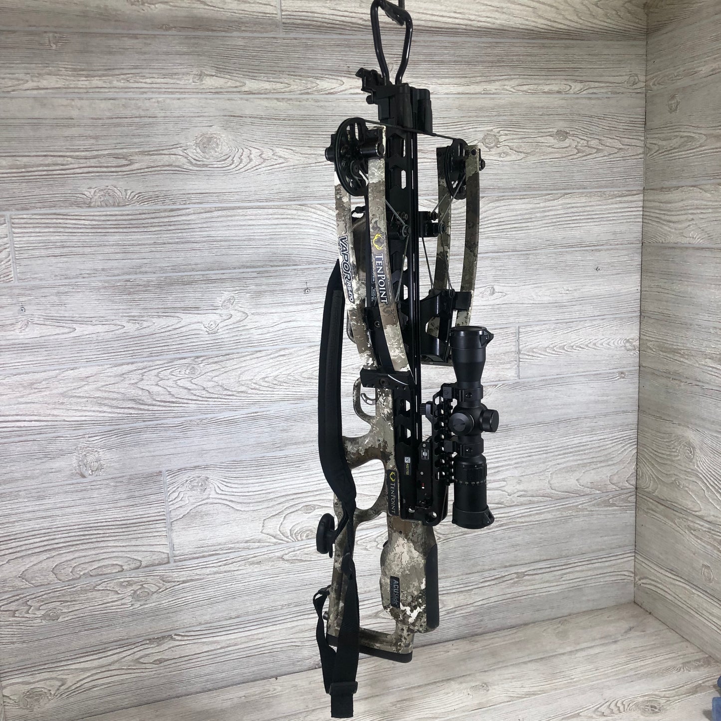 Tenpoint Vapor RS470 crossbow