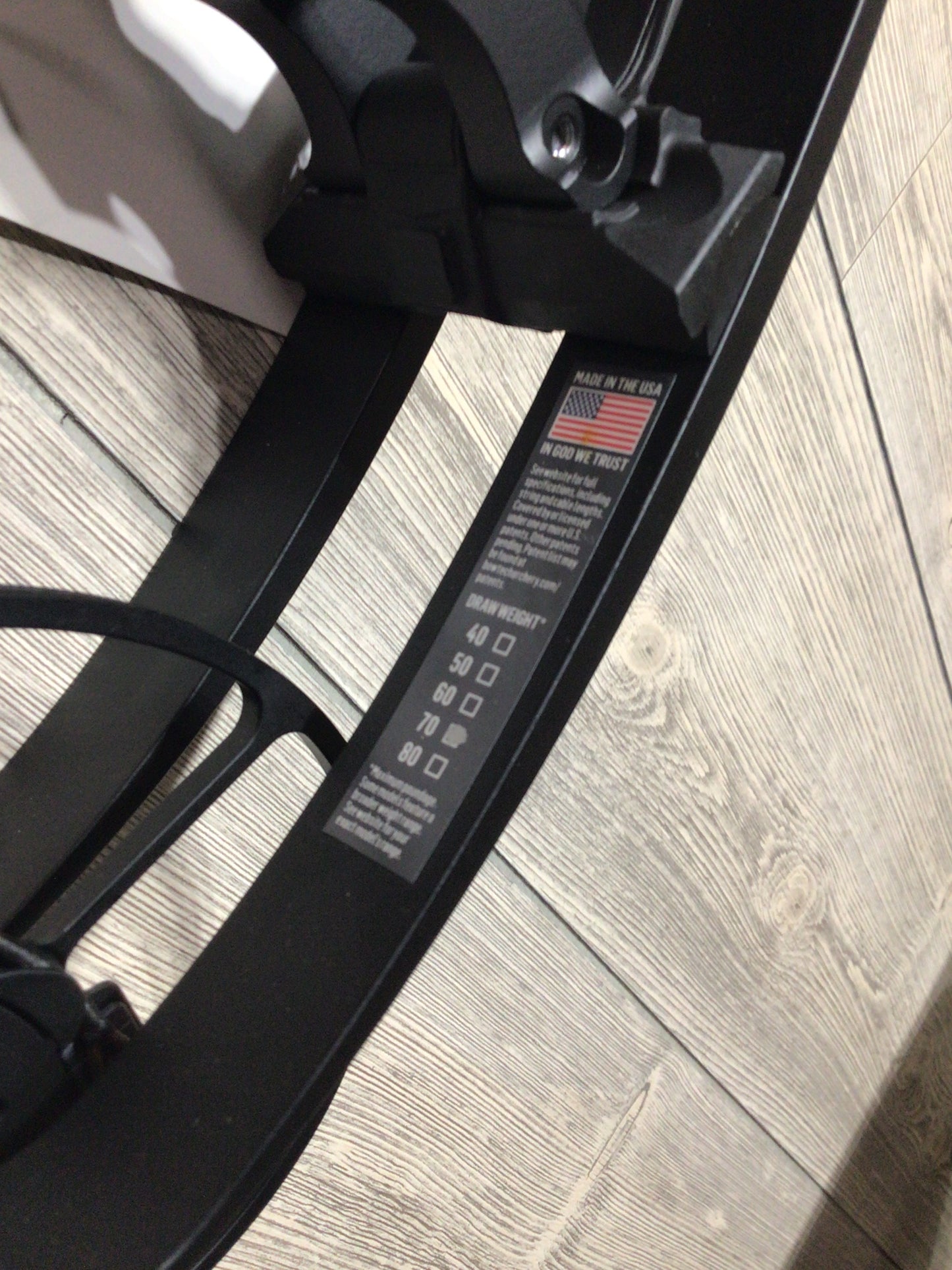 Bowtech Proven 34 LD Black 70# 32" Bow