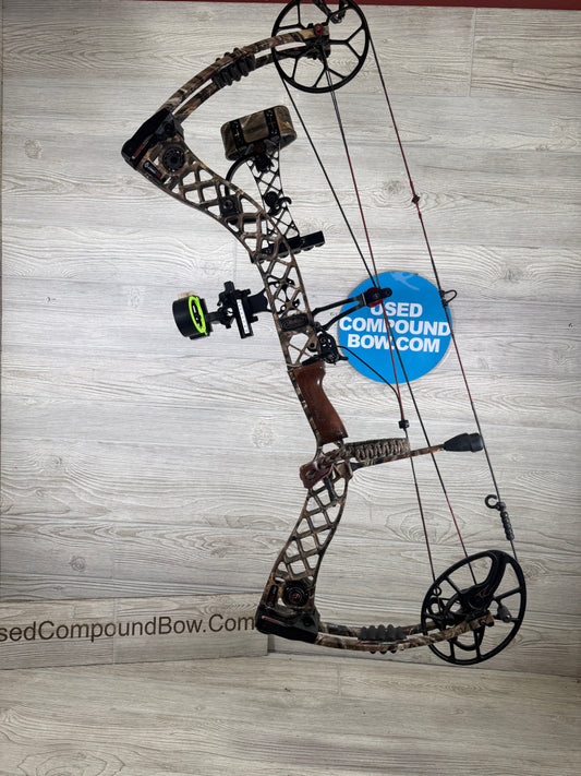 Used Mathews Creed 28.5/70# RH Bow Package