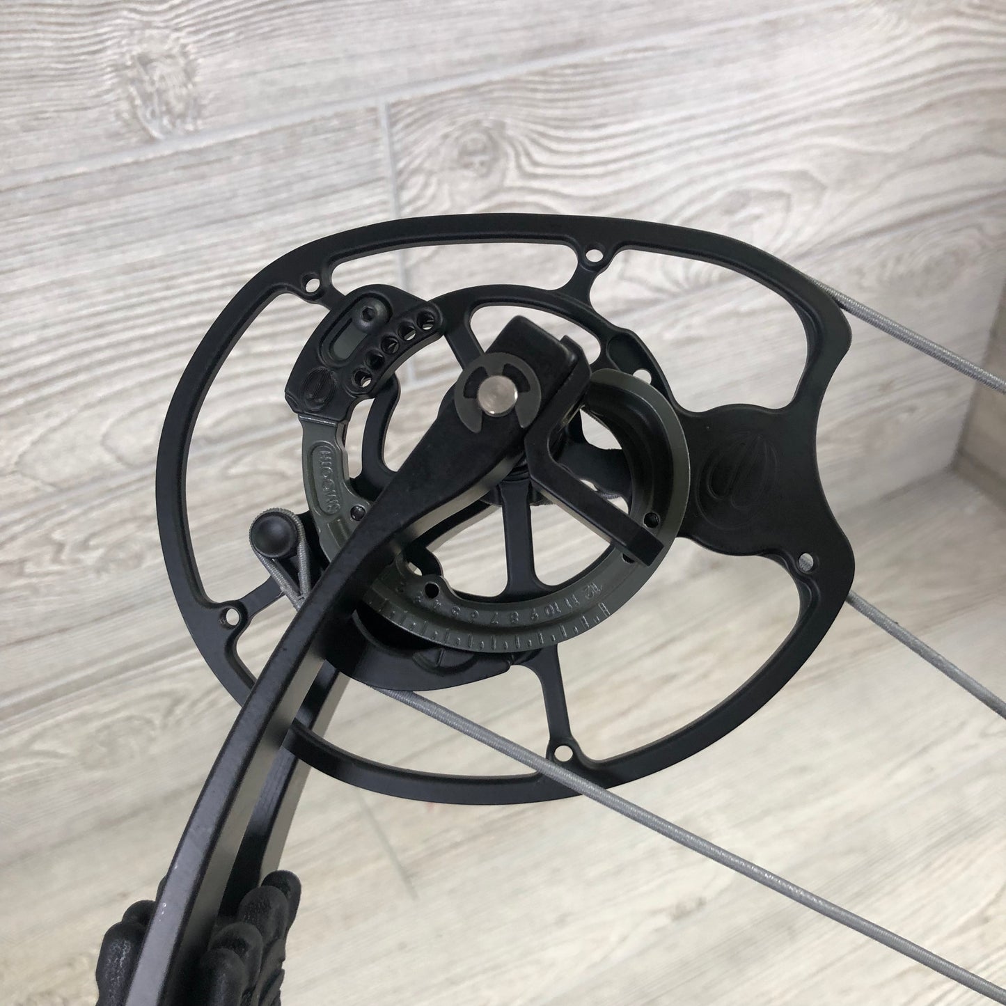 Elite Kairos OD Green Right Hand 60-70lbs
