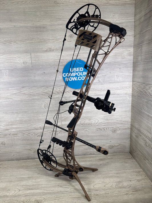Used Mathews Lift X 33 Earth Right Handed Package