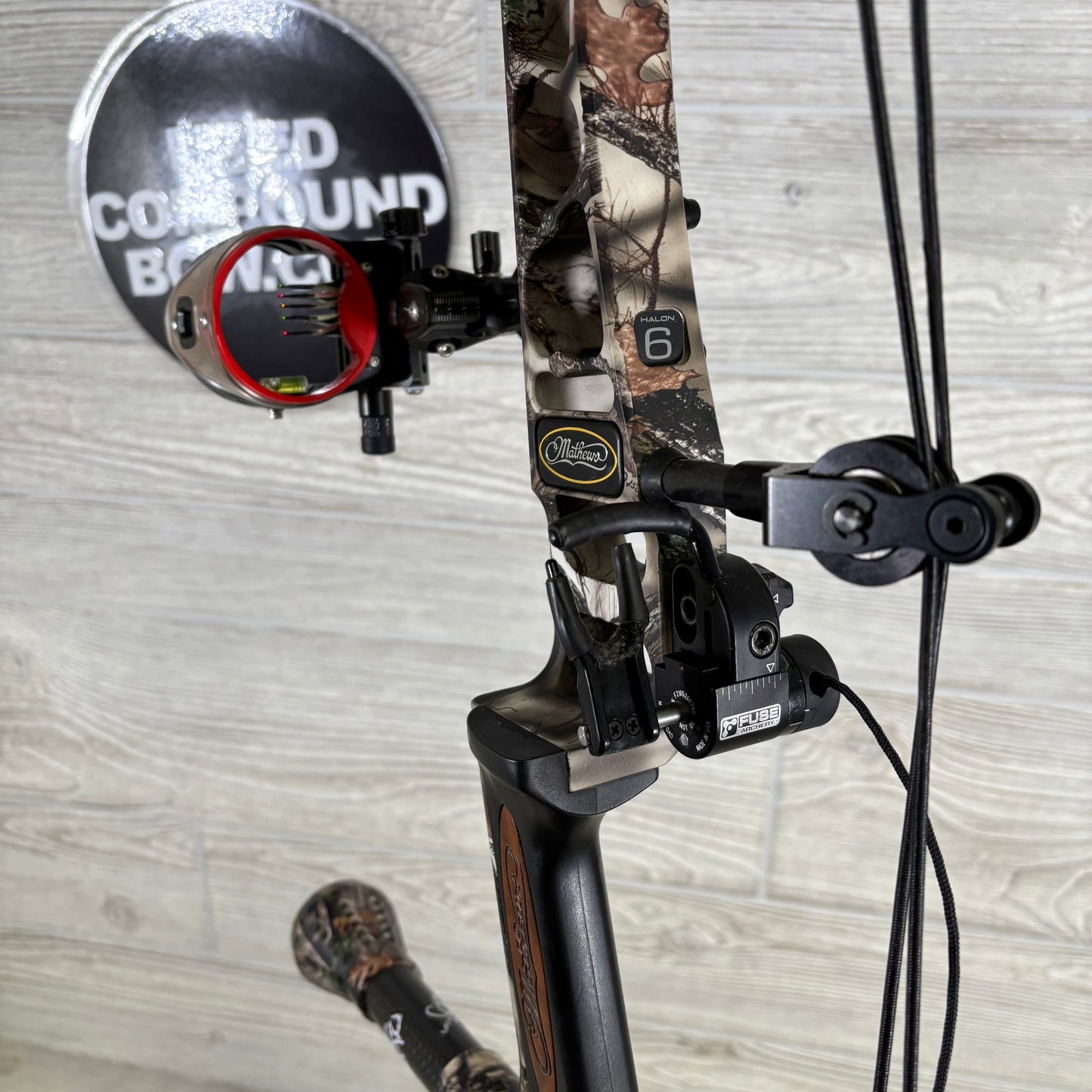 Used Mathews Halon 6 package Right Handed Camo 27.5"/70#