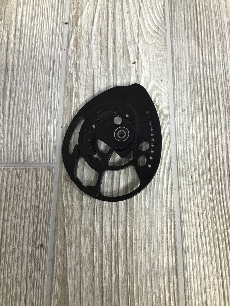Used Bowtech Carbon Rose Bottom Right Cam