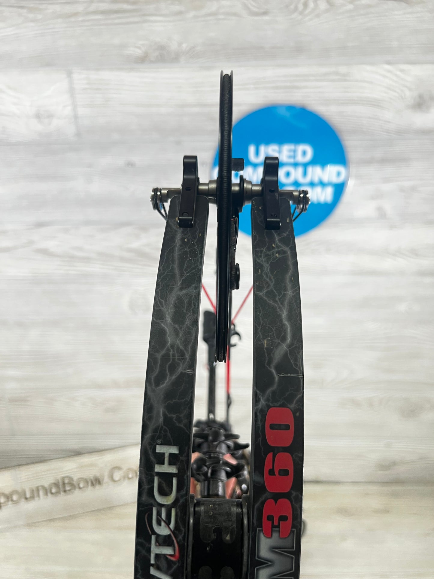 Used RH Bowtech RPM 360 Package 29 inch 70Lbs