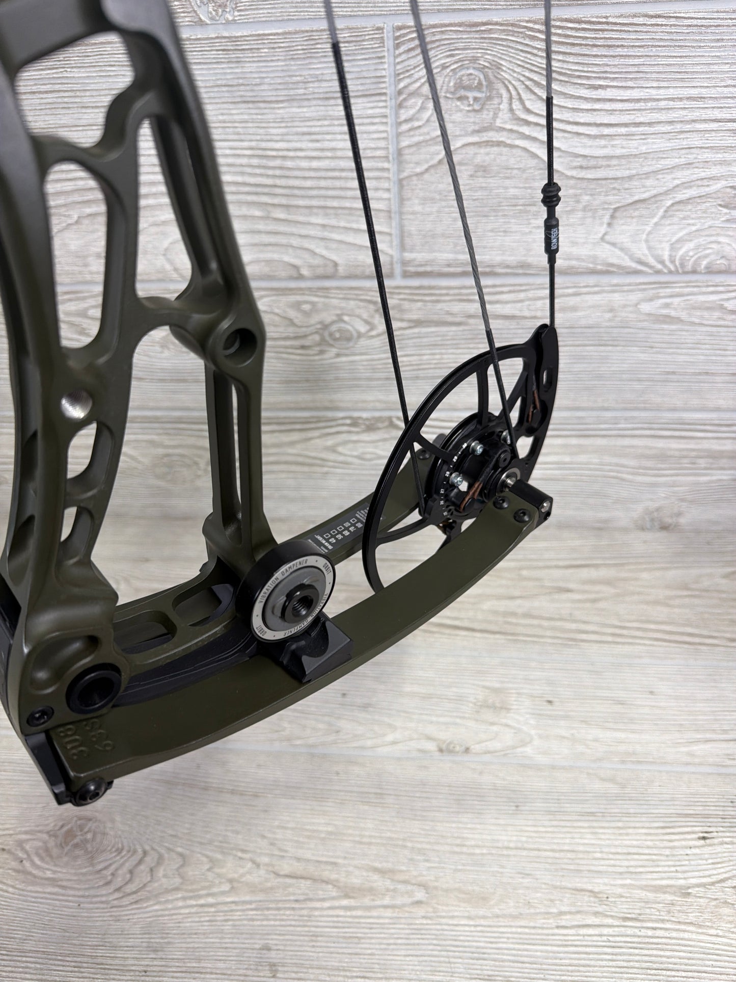 Bowtech Solution LS RH OD Green 70#