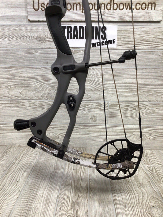 Hoyt RX-8 Right Handed Custom 40-50 lb Tombstone Riser - Elevated 2 Limbs