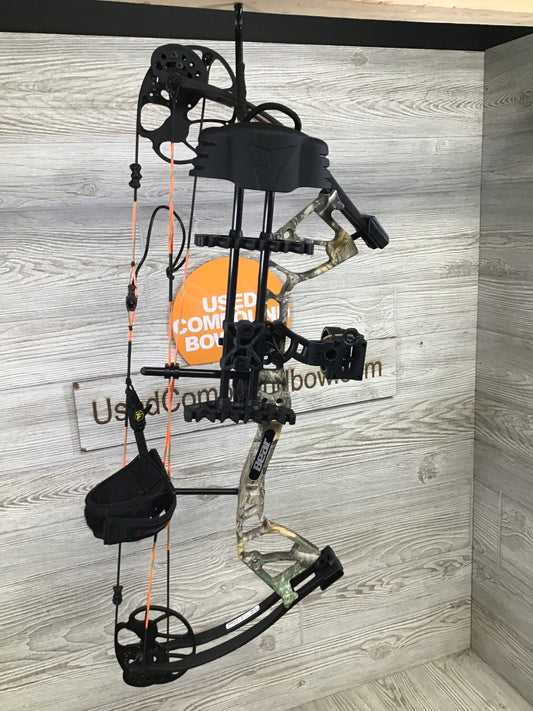 Used Bear Royale RH Camo Bow package