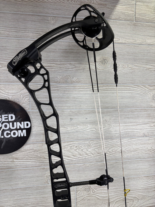 Mathews TRX 36 Right Handed Black 60#