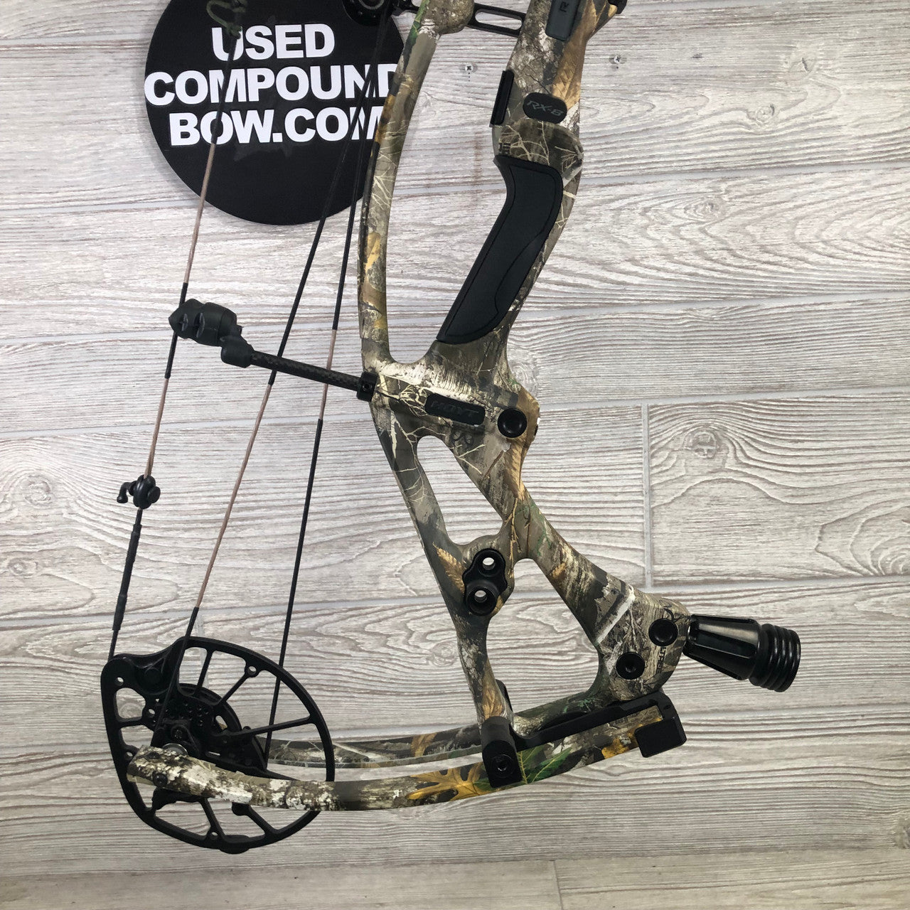 Hoyt RX-8 Left Handed Realtree Edge 70lbs 25-30"