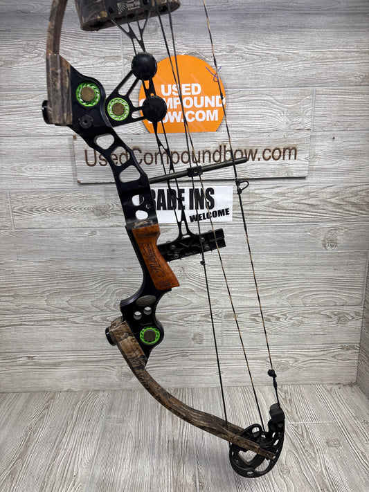 Mathews Black Max 60-70# 30" Right handed Camo