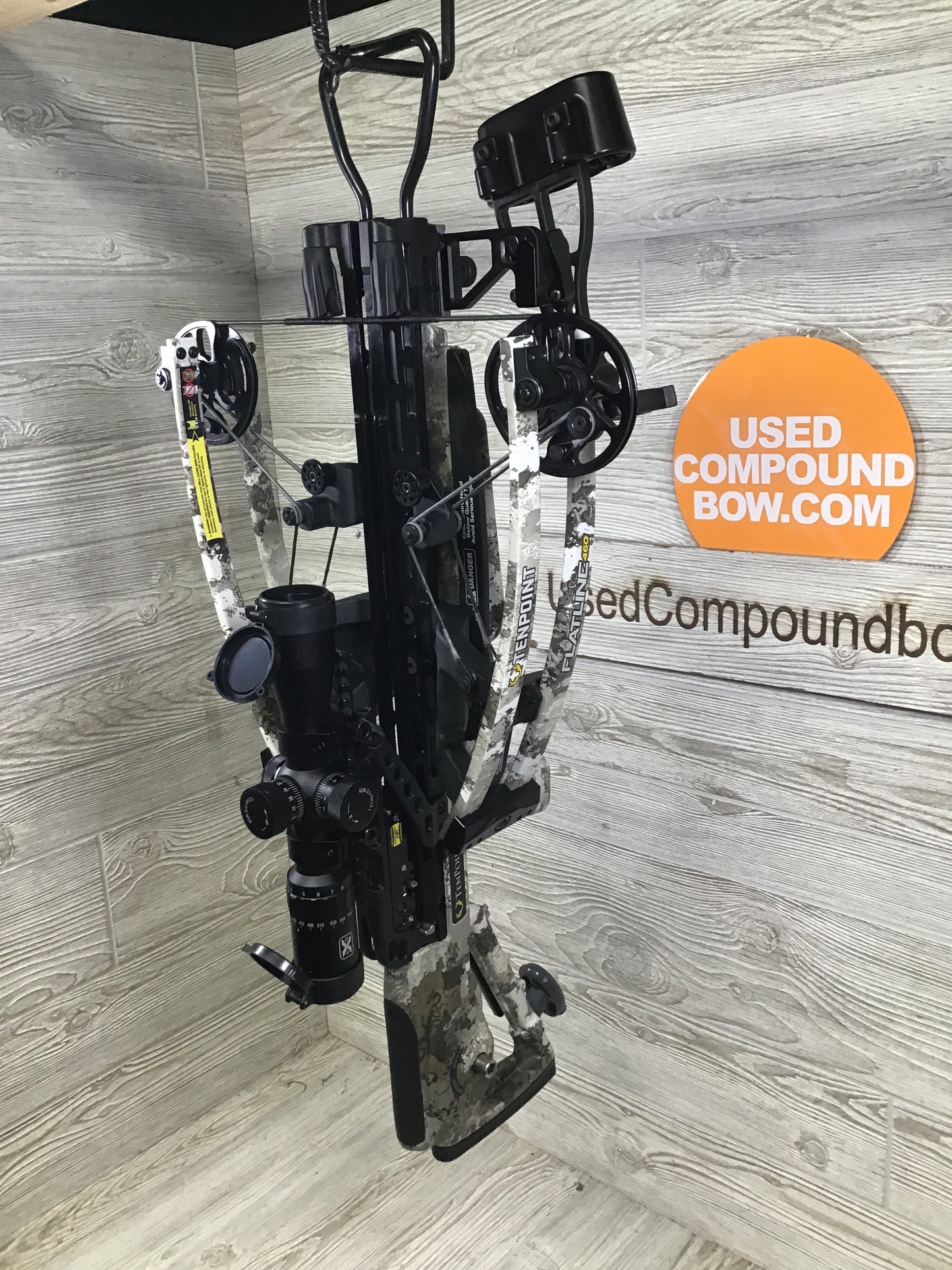 Tenpoint Flatline 460 reverse draw crossbow package