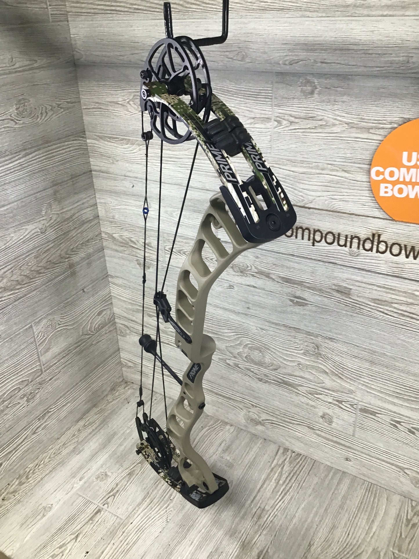 Prime Logic CT3 50-60# Right handed Tundra Riser/Subalpine Limbs
