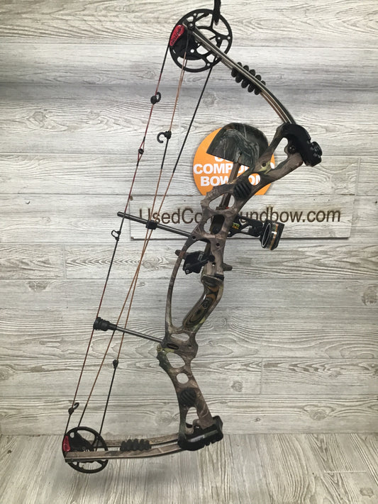 Used Hoyt Vectrix XT 500 Left Handed 28/70 Camo