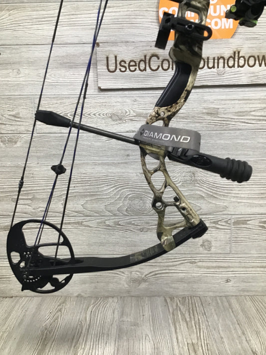 Diamond Infinite Edge PRO Right Handed camo (5-70#) package