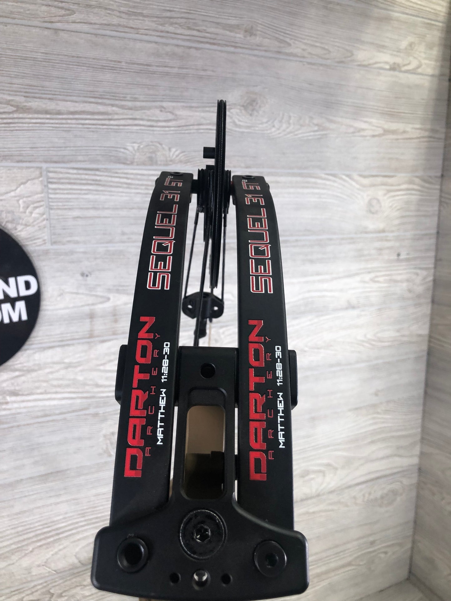 Darton Sequel 31 ST2 Right Handed 60-70 Flat Dark Earth/Black Limbs