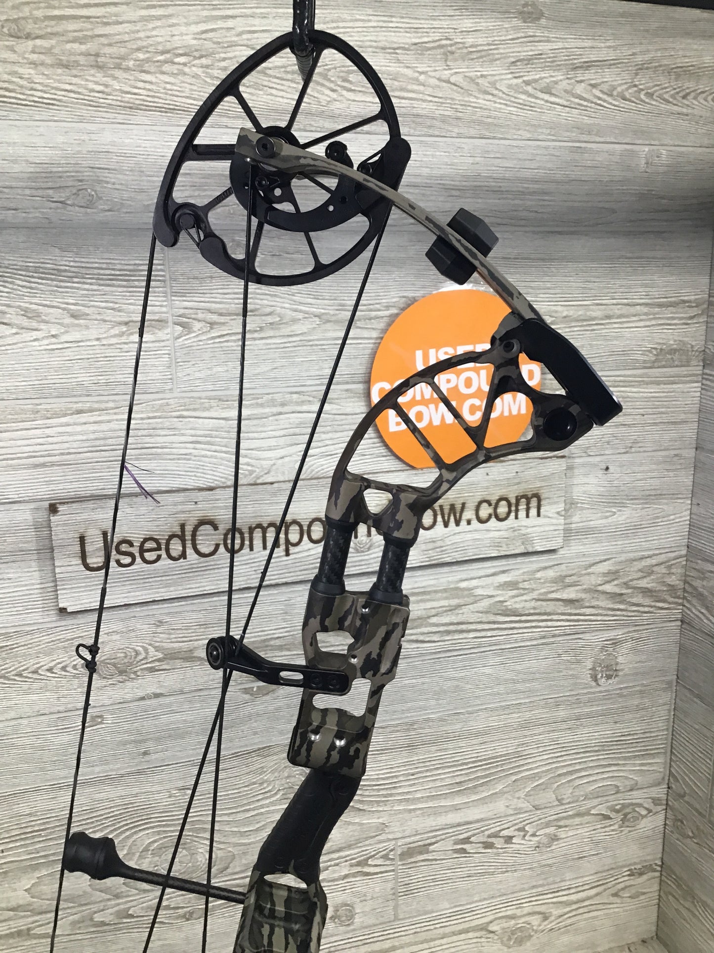 Prime Form 30 55-65# Mossy Oak Bottomlands 29"