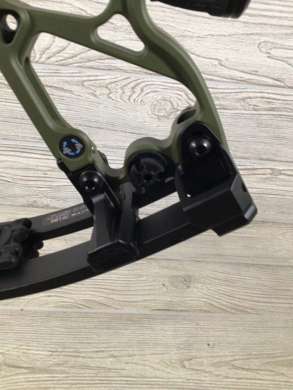 Elite Ethos Od Green RH 70# Bow