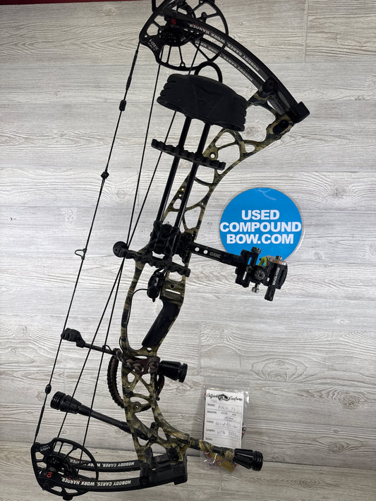 Used Hoyt Alpha X 33 Cameron Hanes Package 80# right hand