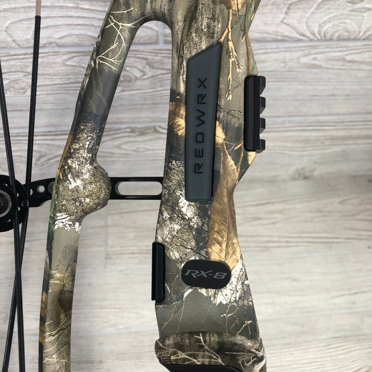 Hoyt RX-8 Left Handed Realtree Edge 70lbs 25-30"