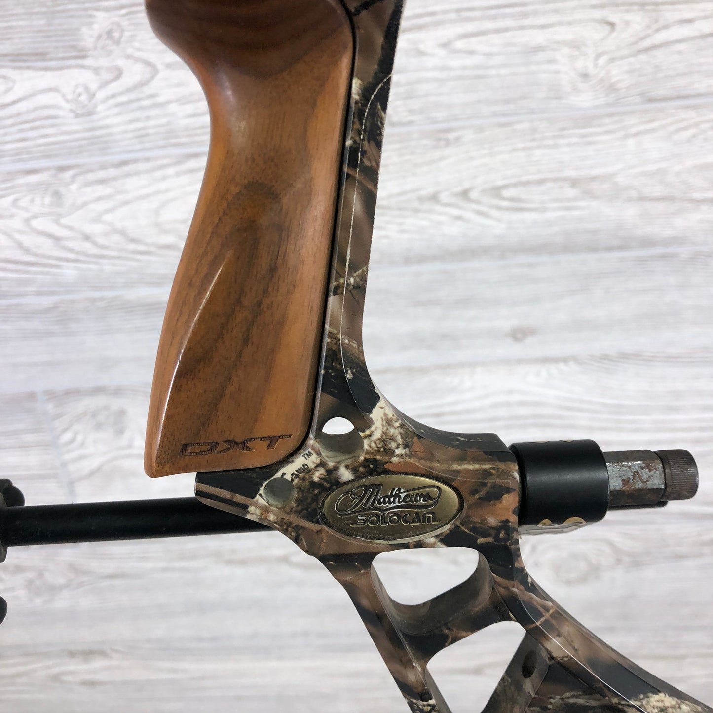 Mathews DXT right hand package 60-70# 27" DL