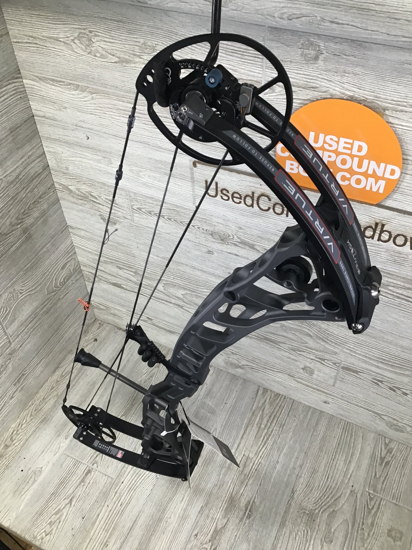 Used Bowtech Virtue RH Tac Grey 60-70#