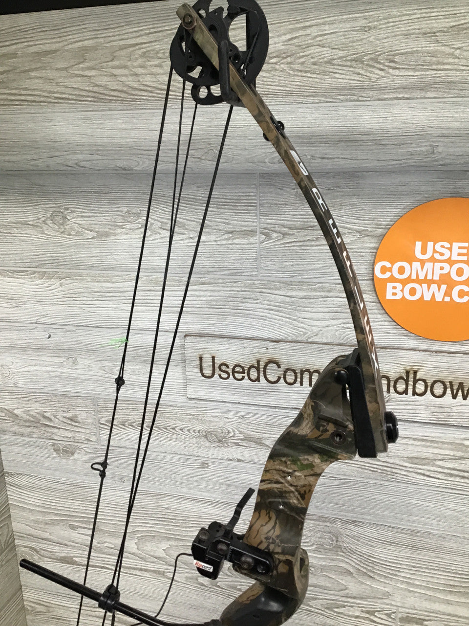 Used Relfex Bighorn Intruder 70# 29-32.5" Right Handed