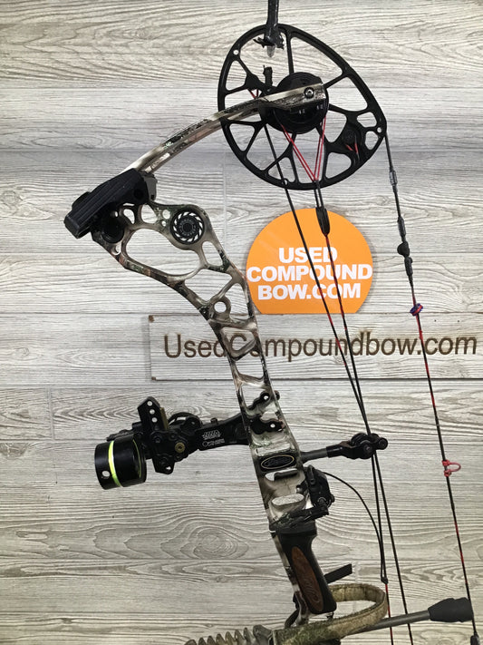 Used Mathews Halon 6 package Right Handed 30"/70 Package