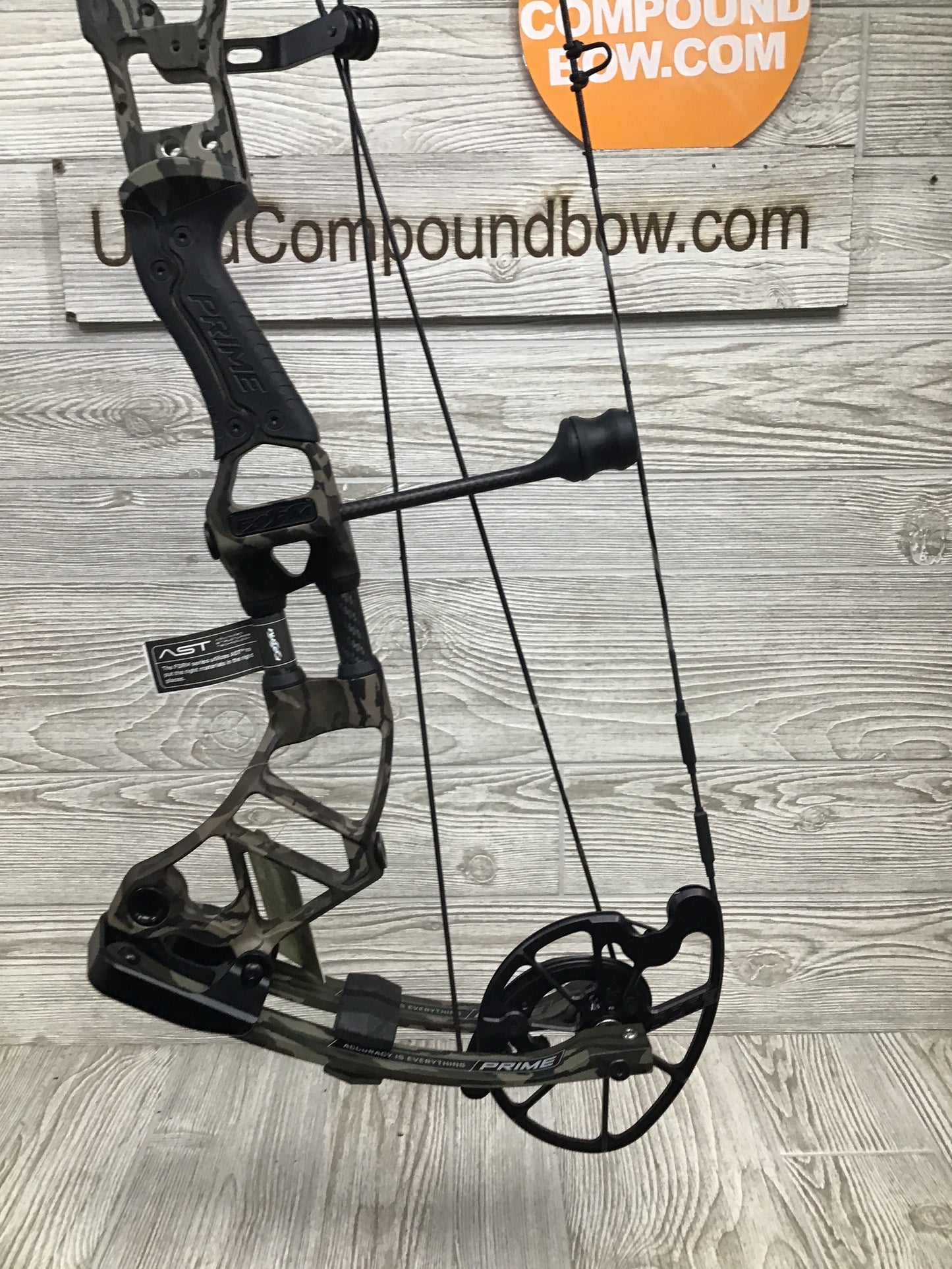 Prime Form 30 55-65# Mossy Oak Bottomlands 29"